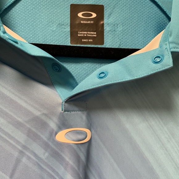Men’s Oakley Polo Golf Shirt in Blue Size Large - Picture 2 of 8